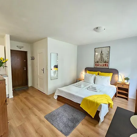 Location In Warsaw! Near Station And Palace Of Culture And Science 公寓