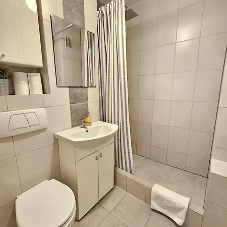 公寓 Location In Warsaw! Near Station And Palace Of Culture And Science 华沙